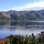 アパート By The Sea Tri Zala, Korcula - 4432 *