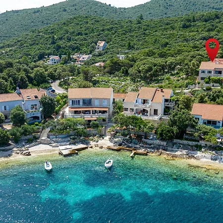 By The Sea Tri Zala, Korcula - 4432 Apartment Zrnovo
