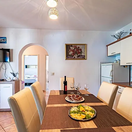 Apartman By The Sea Tri Zala, Korcula - 4432 Žrnovo