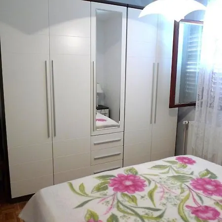 By The Sea Tri Zala, Korcula - 4432 アパート *