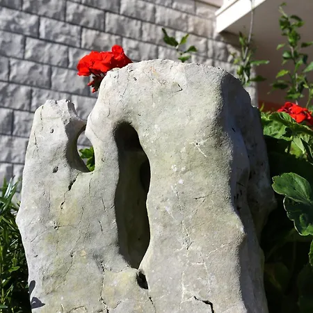 By The Sea Tri Zala, Korcula - 4432 *